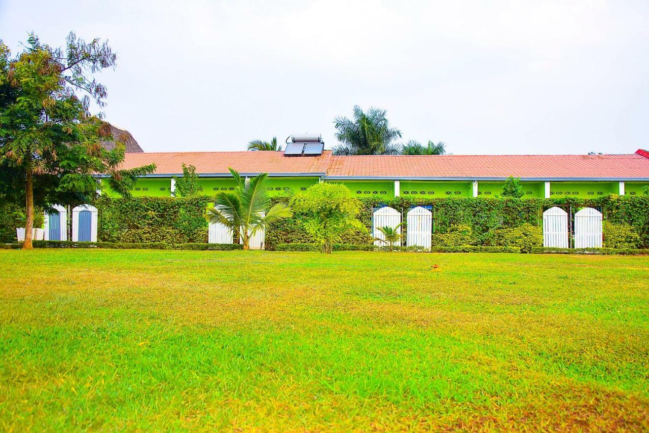 Saint Blaise Hotel Gatumba Phòng bức ảnh