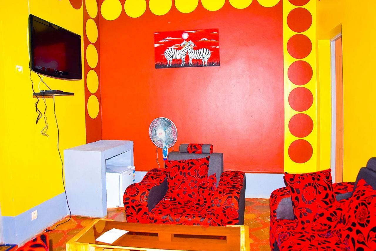 Saint Blaise Hotel Gatumba Phòng bức ảnh